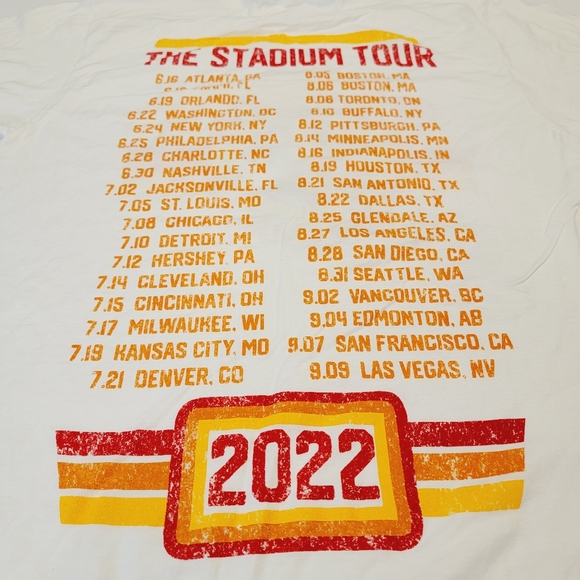 Motley Crue The Stadium Tour 2022 Official Merch Graphic Tee Size Large NEW! - Picture 8 of 8